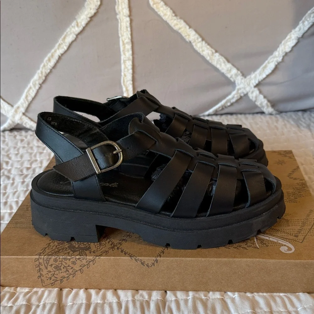 Free People Delaney Fisherman Platform Sandal - Picture 2 of 9